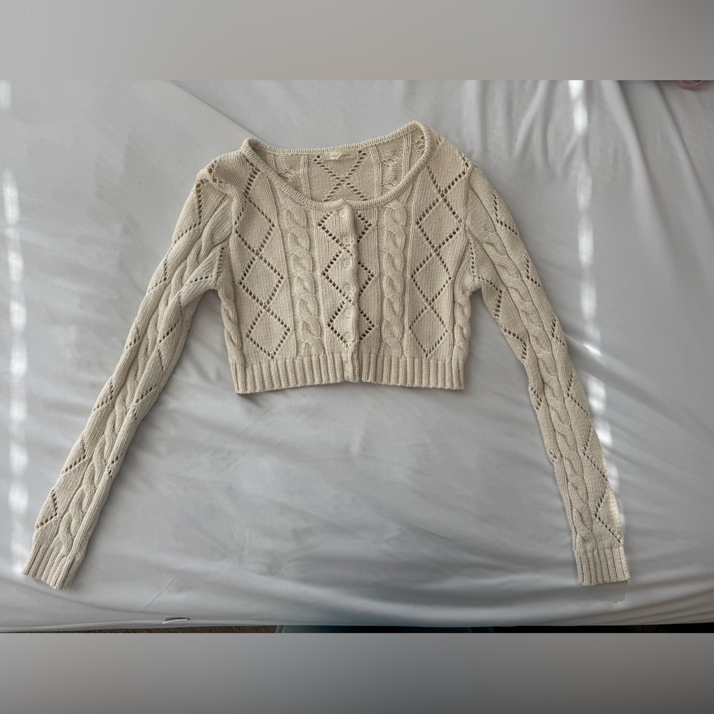 Cream Cable Knit Cropped Sweater